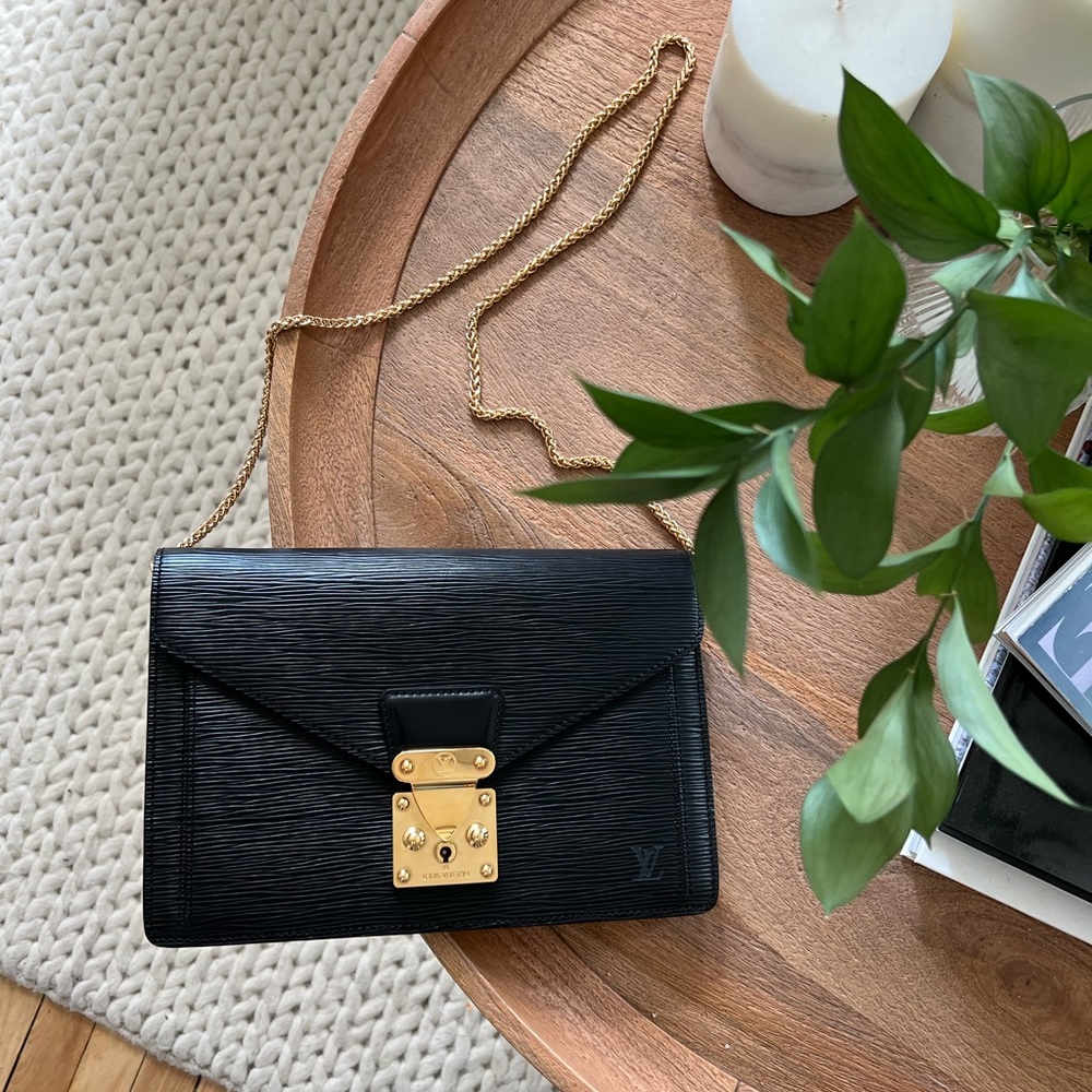 Louis Vuitton Epi Leather Dragonne Wristlet Crossbody